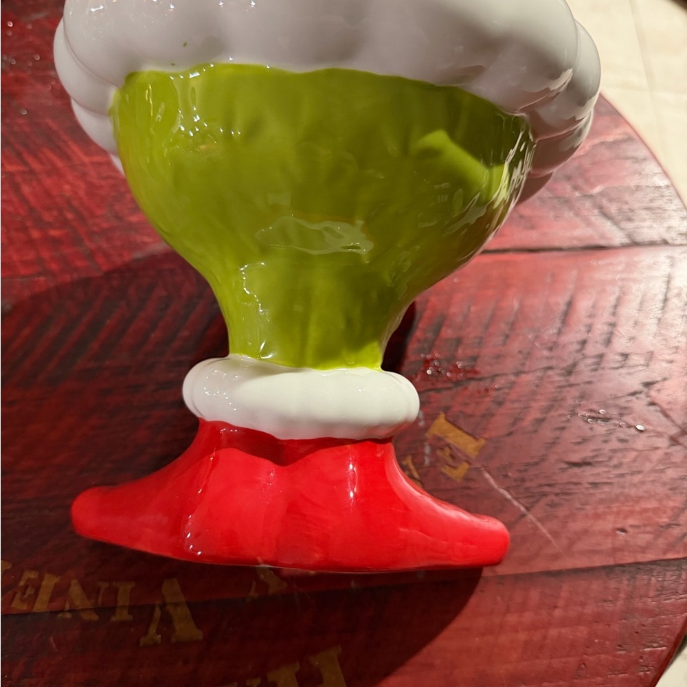 Festive Red and Green Ceramic Grinch bowl - Picture 6 of 11